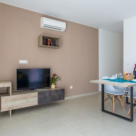 Apartments Viktorija Baška Extérieur photo