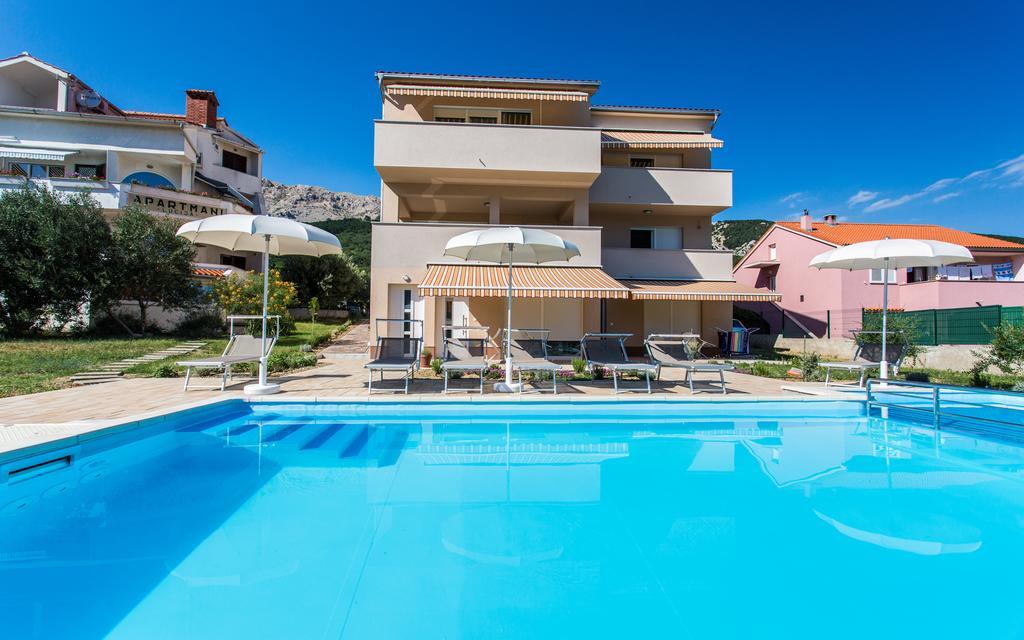 Apartments Viktorija Baška Extérieur photo